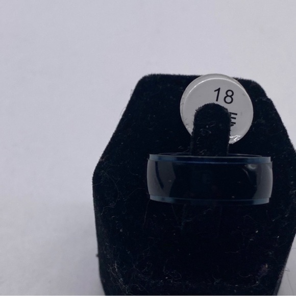 Stainless Steel Unisex Ring Black with Glitter Size 8 - Picture 7 of 8